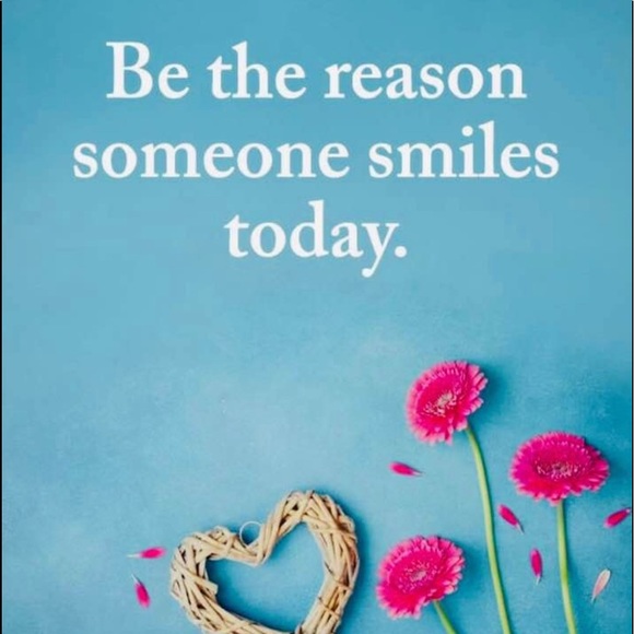 Meet your Posher, Julia - Picture 3 of 3